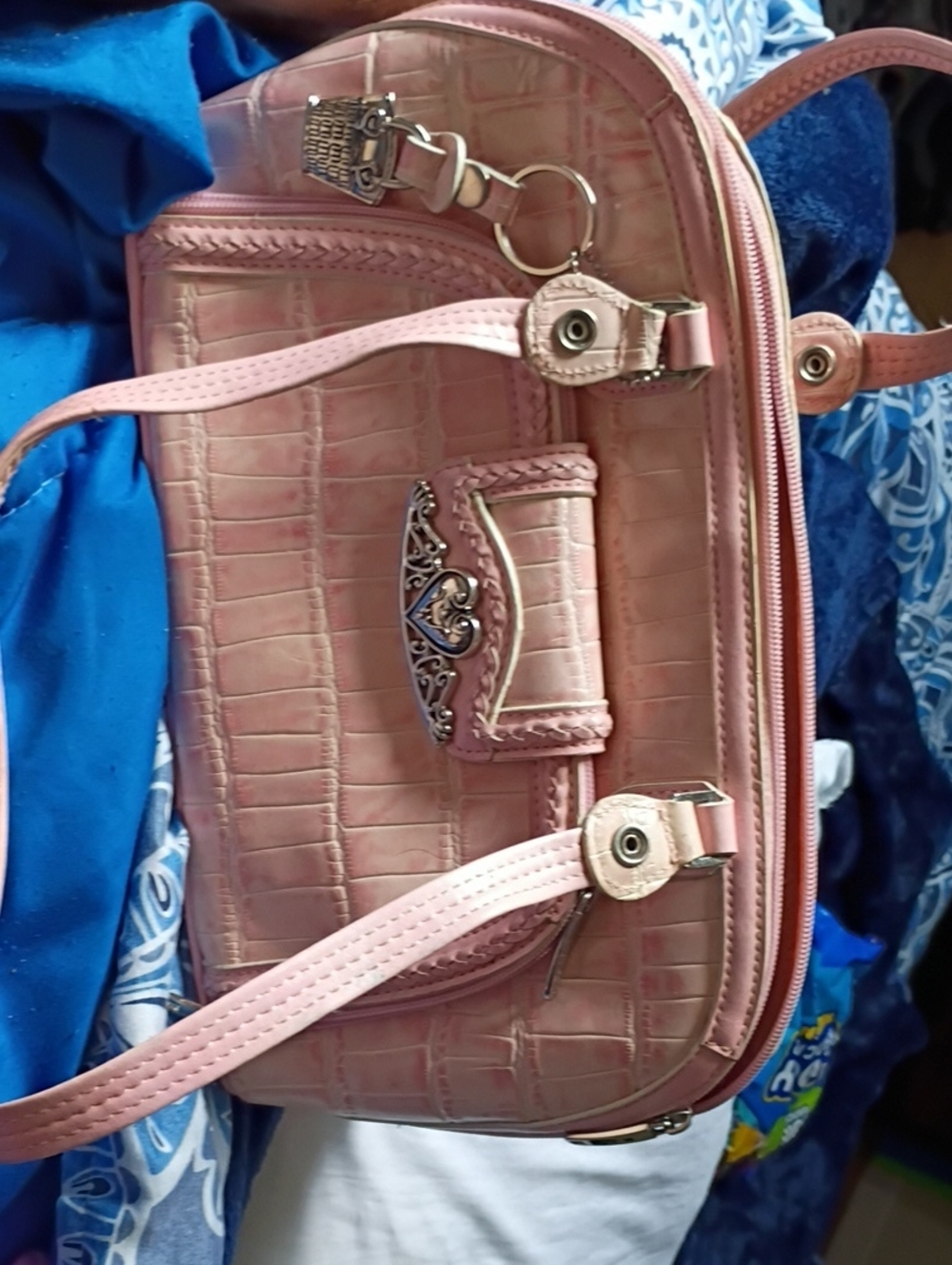 Stylish Pink Croc-Embossed Women’s Handbag & Wallet